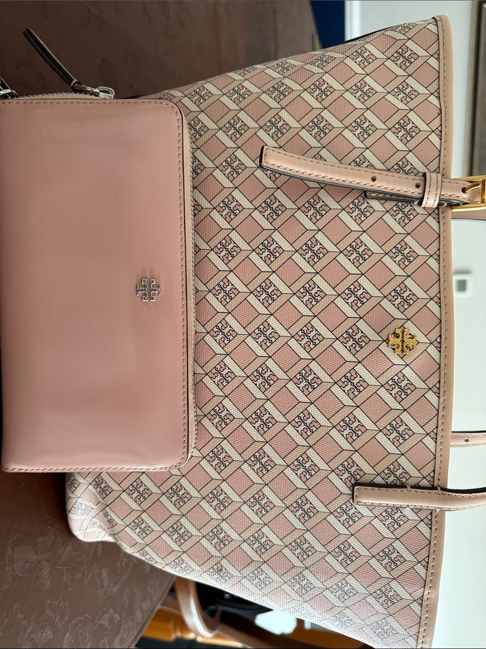 Tory Burch Pink Logo Printed Tote with pink blush WALLET
